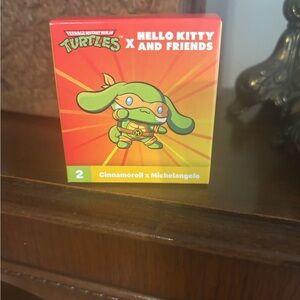 Teenage Mutant Ninja Turtles x Hello Kitty Box
